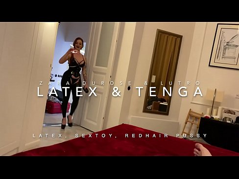 ❤️ Nwa nkịrịkọ na-acha uhie uhie yi uwe latex nke nnochi anya na anyị%ig.sayhentai.ru ❌❤